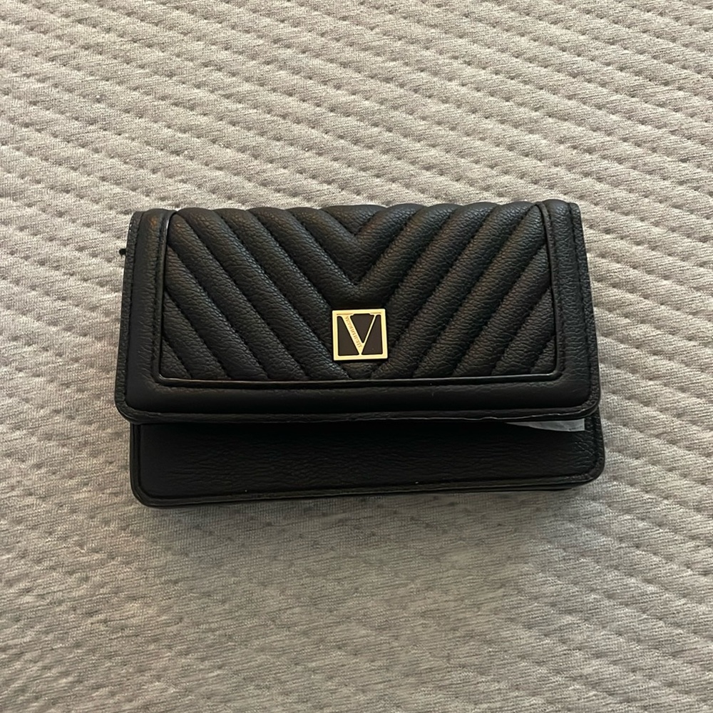 Victoria’s Secret Black Wallet brand new!!!